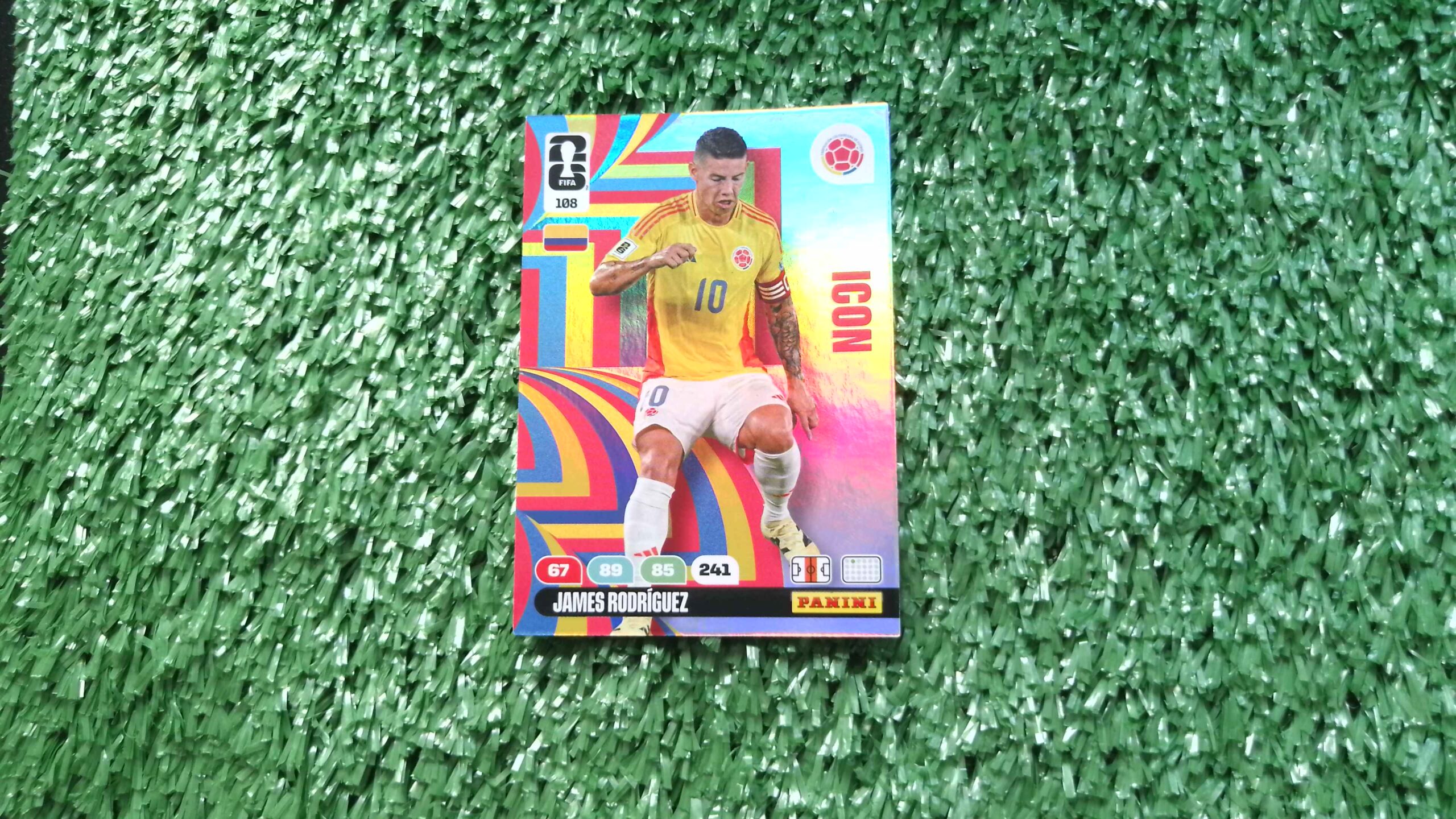 108 adrenalyn 2026 James Rodríguez