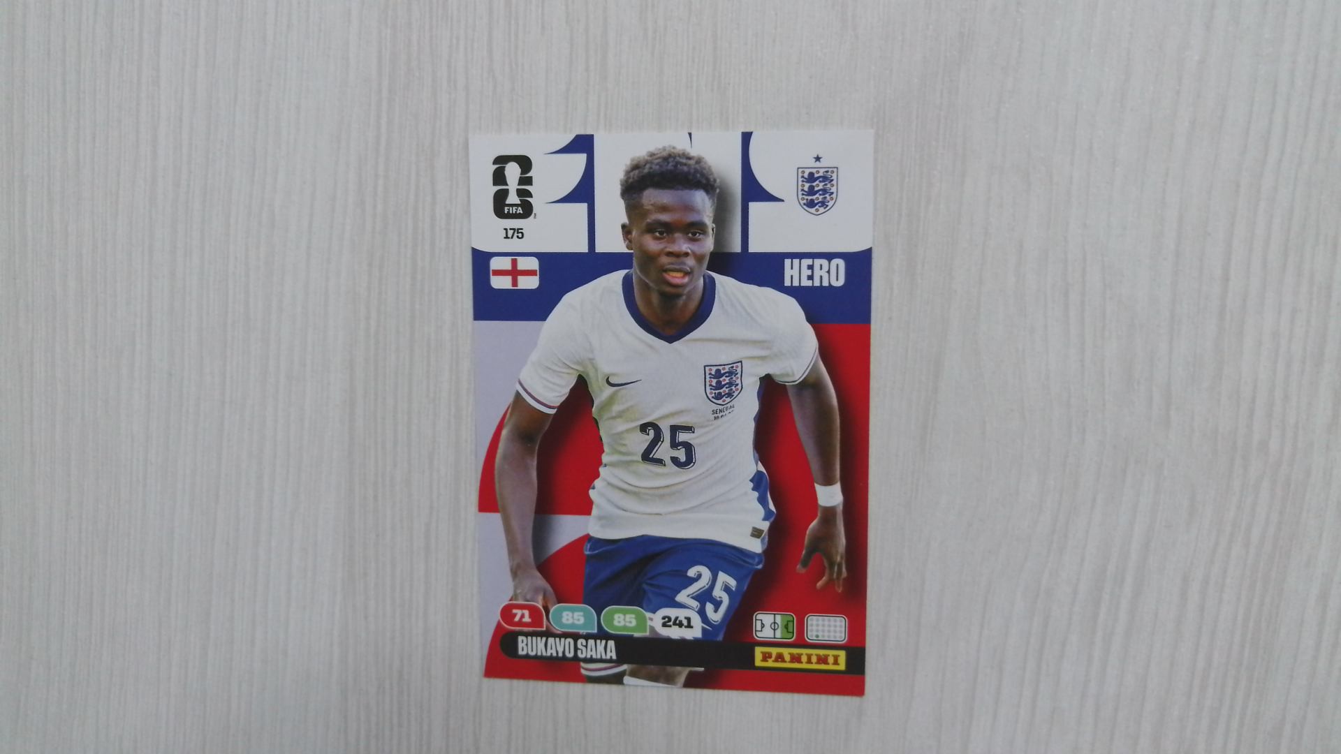 175 adrenalyn 2026 Bukayo Saka